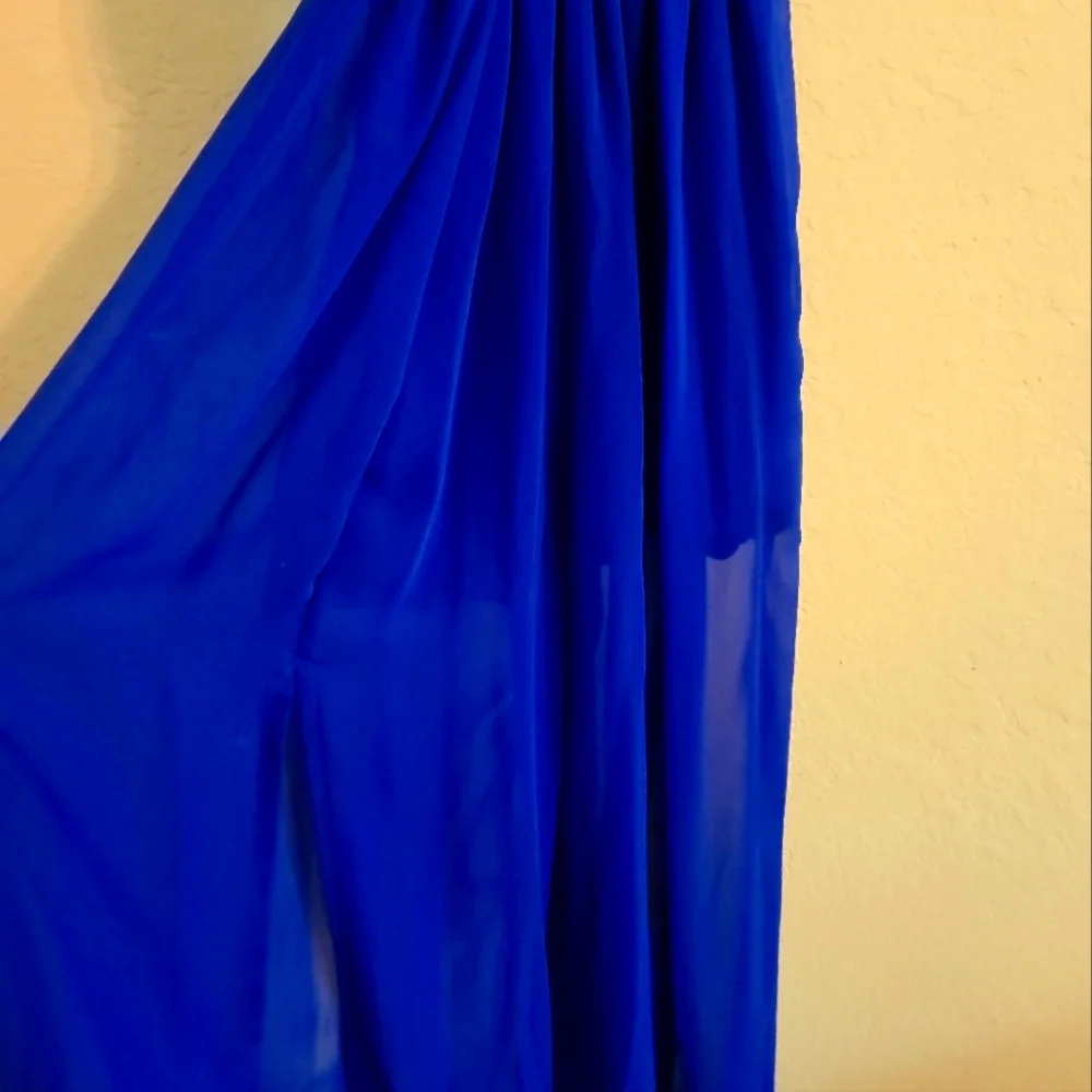 Jumpsuits - Picture 2 of 6
